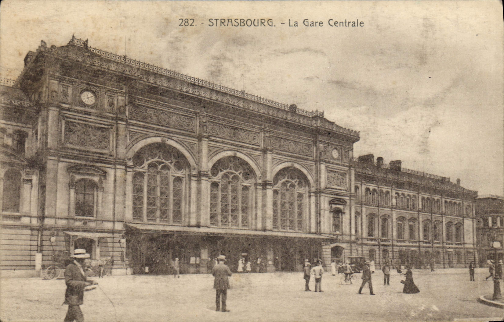 Central de la estación de tren de Estrasburgo de la POSTAL de la VENDIMIA