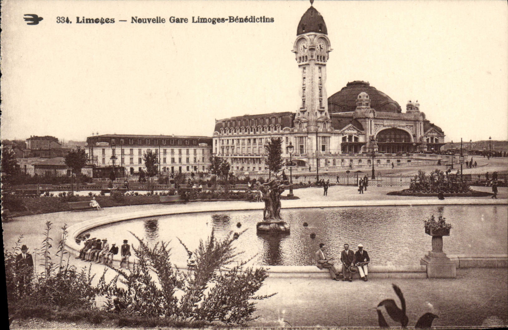 VINTAGE POSTCARD Limoges Nouvelle Parks Limoges Benedictins