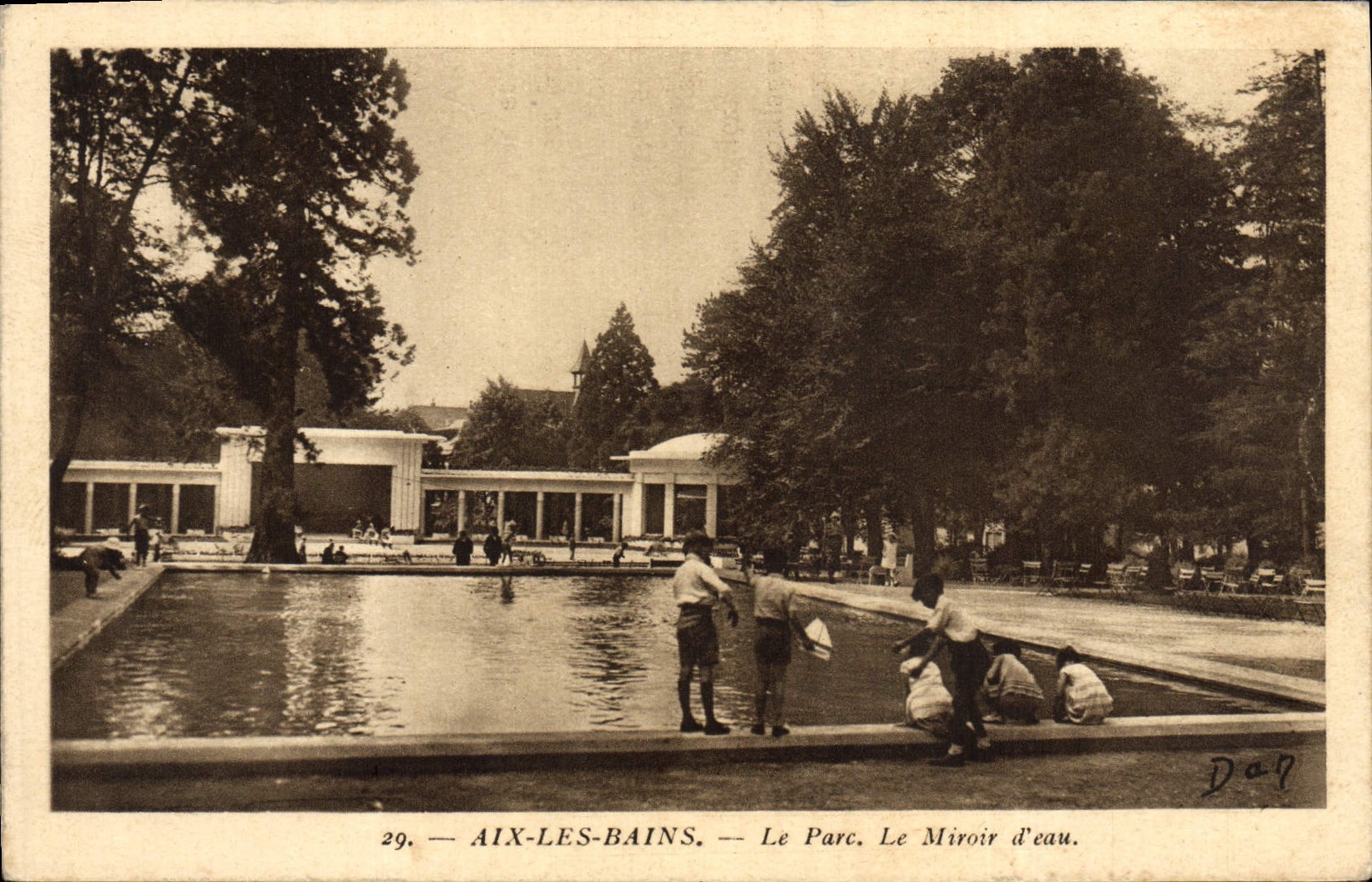 VINTAGE POSTCARD Aix Les Bains the Park the water Children Mirror