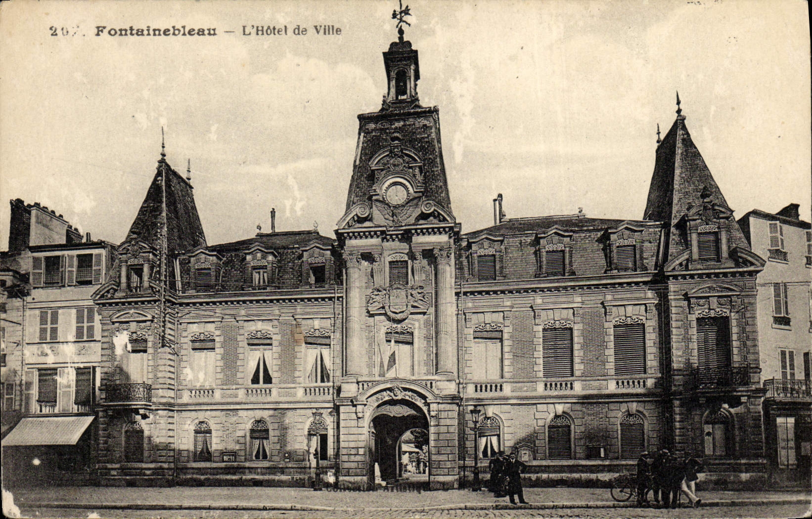 CPA Fontainebleau L'Hotel de Ville