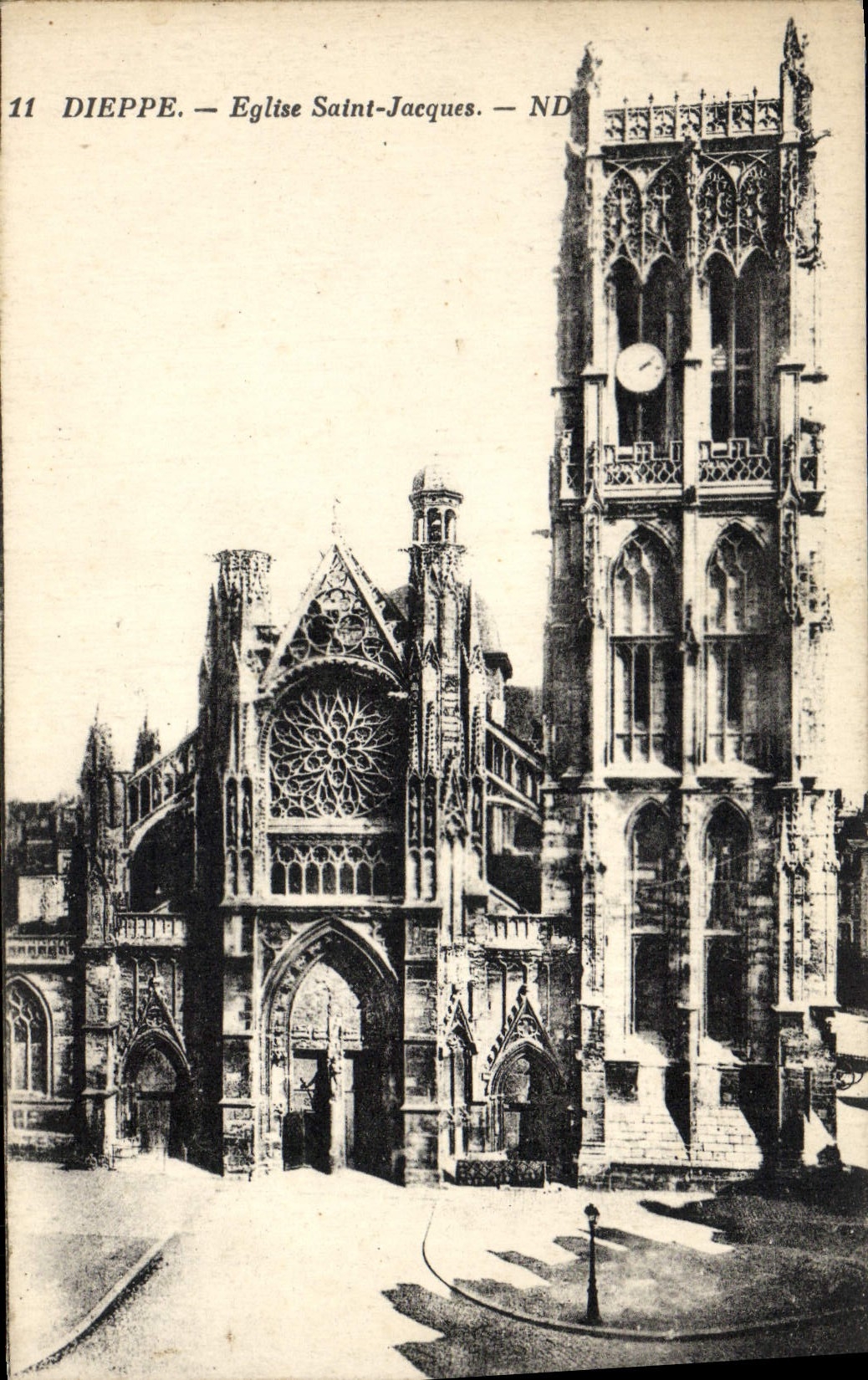 CPA Dieppe L'Eglise Saint Jacques