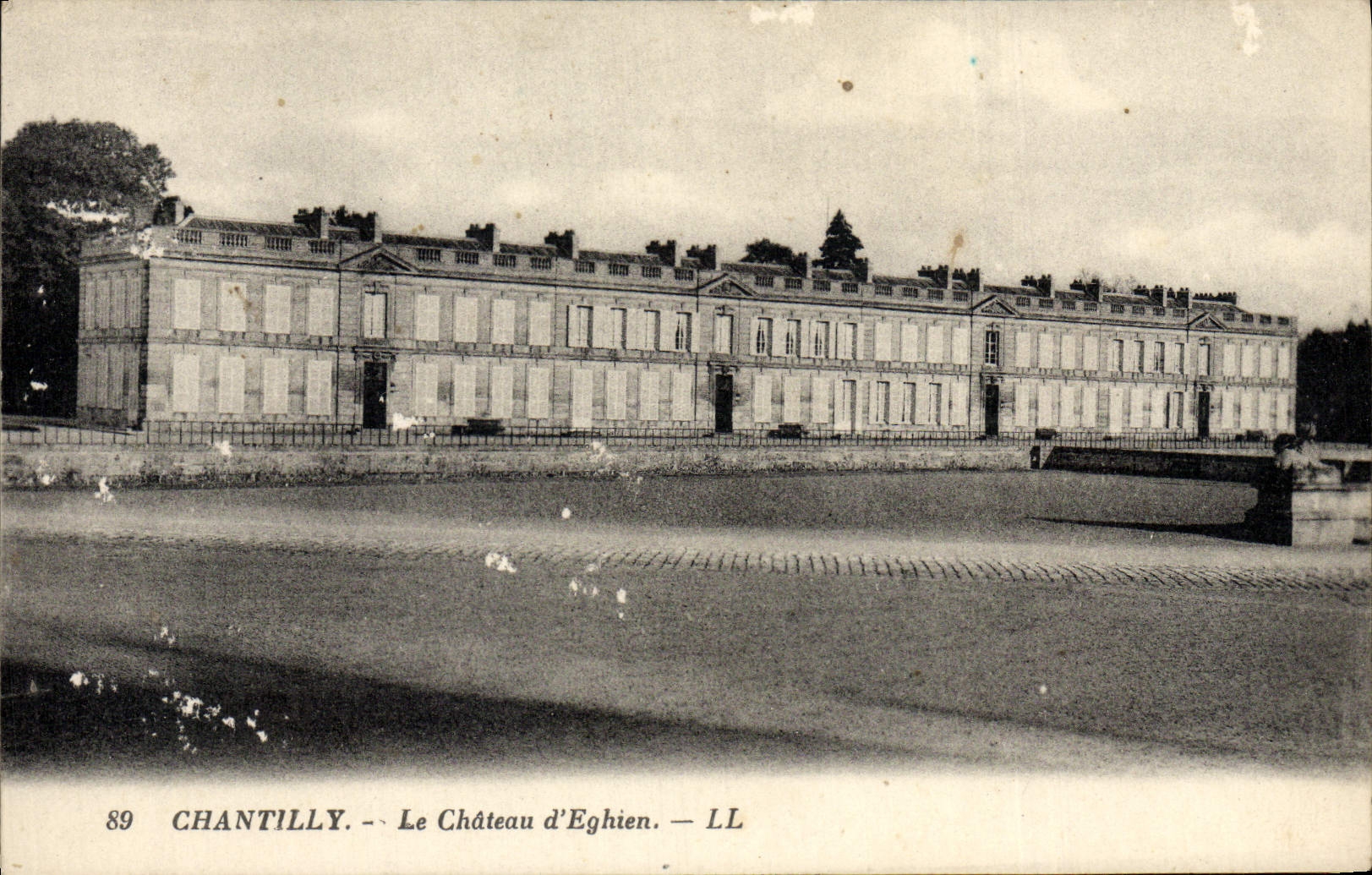 POSTAL Chantilly de la VENDIMIA el castillo de Enghien