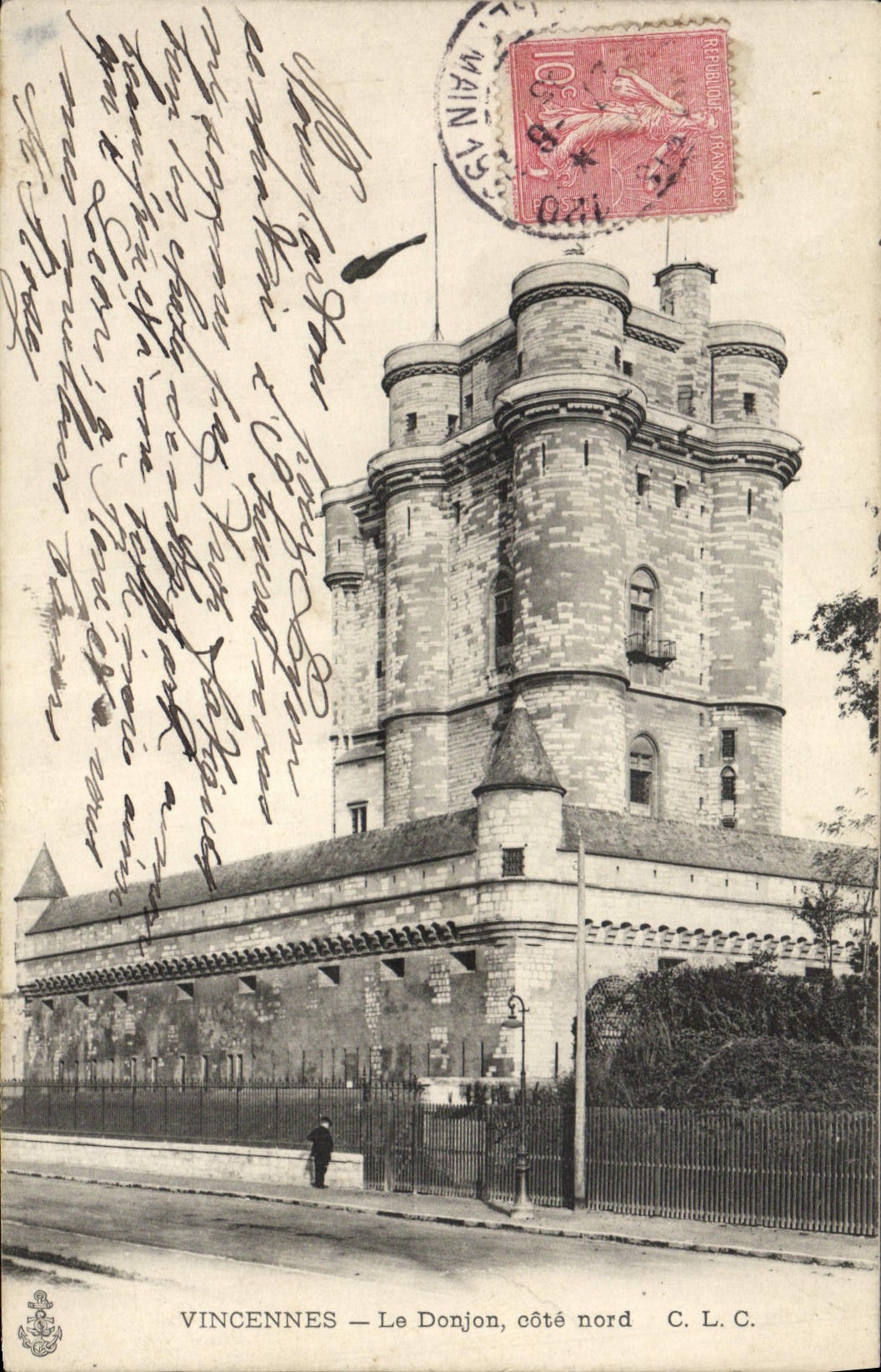 VINTAGE POSTCARD Vincennes the Keep dimensions northern