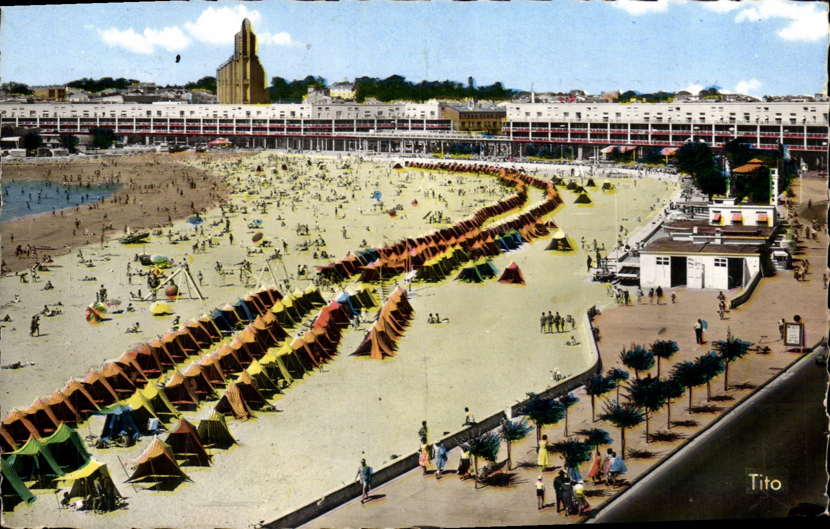 MODERN CARD Royan the Beach in front of the Sea front the bell-tower of the Notre Dame church