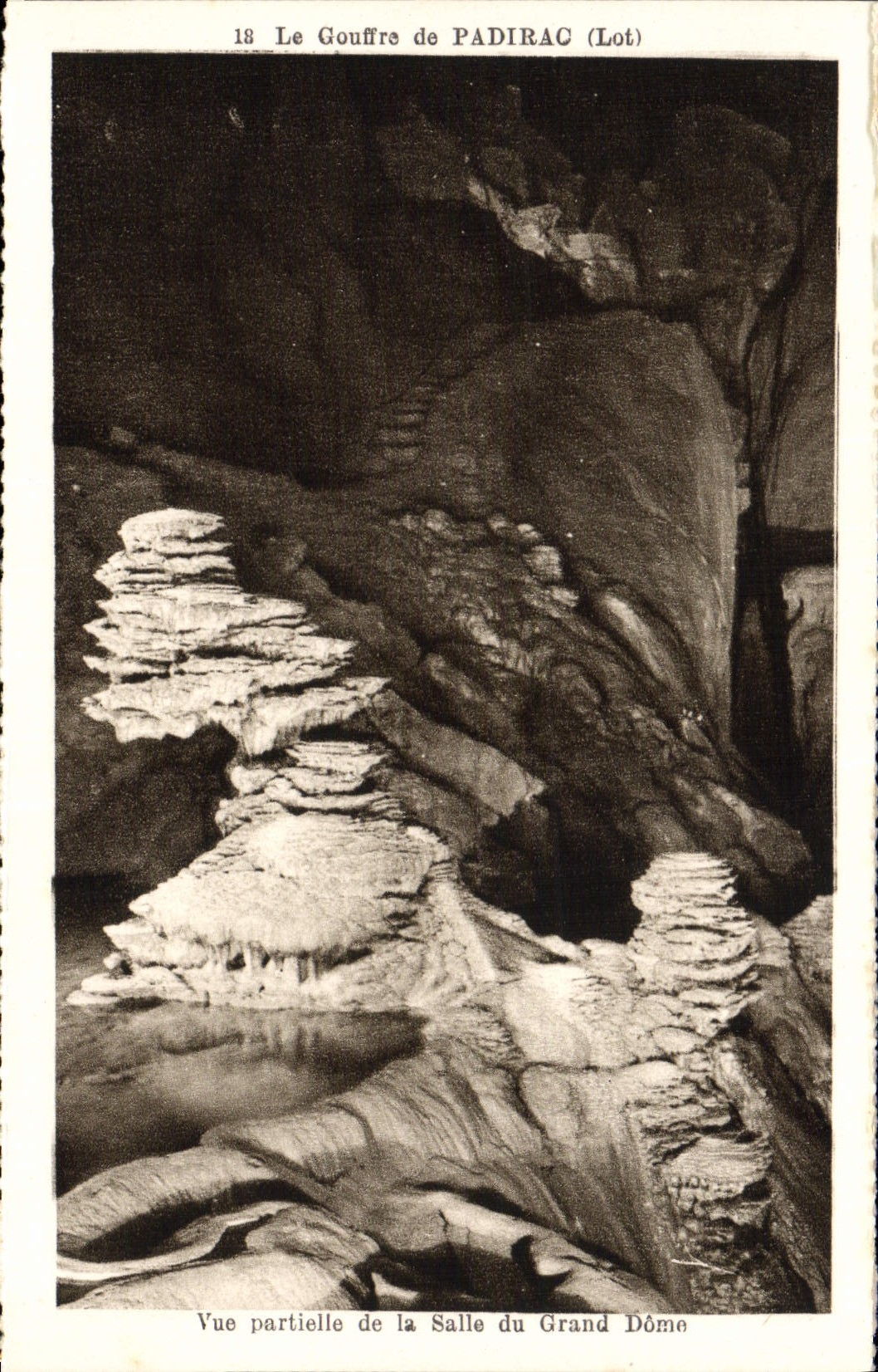 POSTAL de la VENDIMIA el hoyo de parcial vista Padirac del cuarto de la bóveda grande