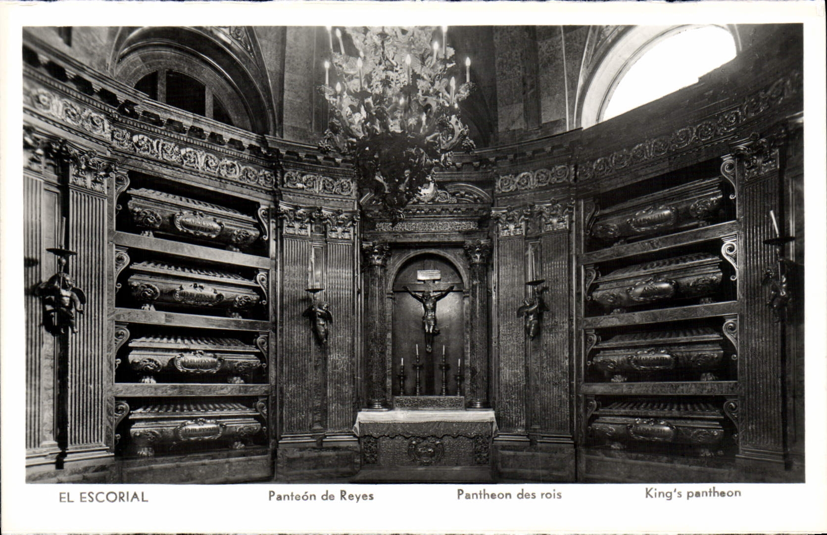 EL Escorial Panteon de la POSTAL de la VENDIMIA de Reyes