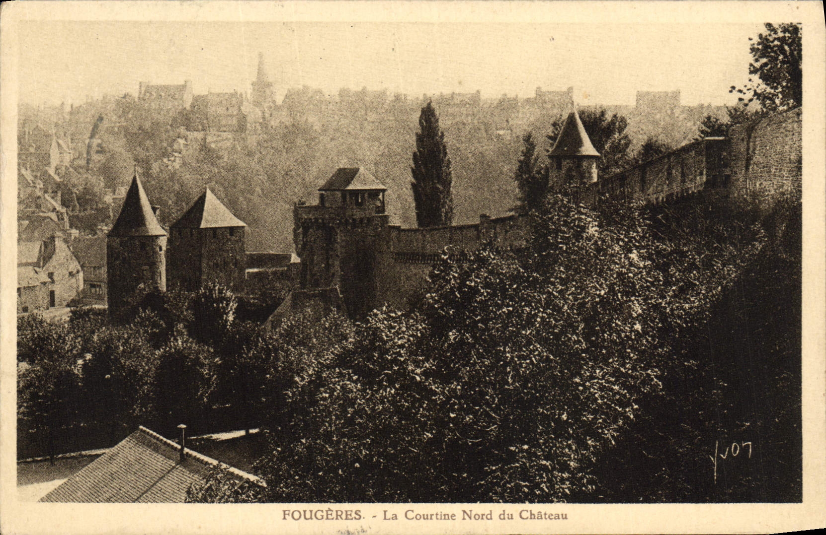 VINTAGE POSTCARD Ferns Courtine North Of the castle