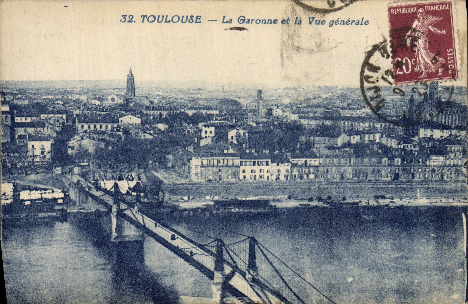VINTAGE POSTCARD Toulouse the Garonne and View