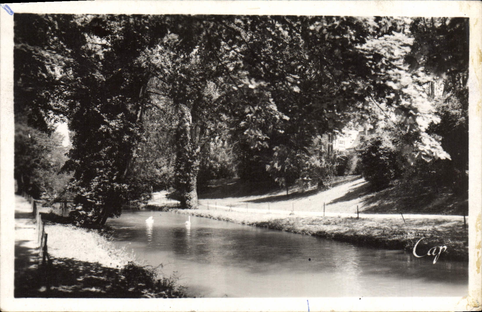 VINTAGE POSTCARD Trawl-nets On the Marne Garden and Canal of Jard