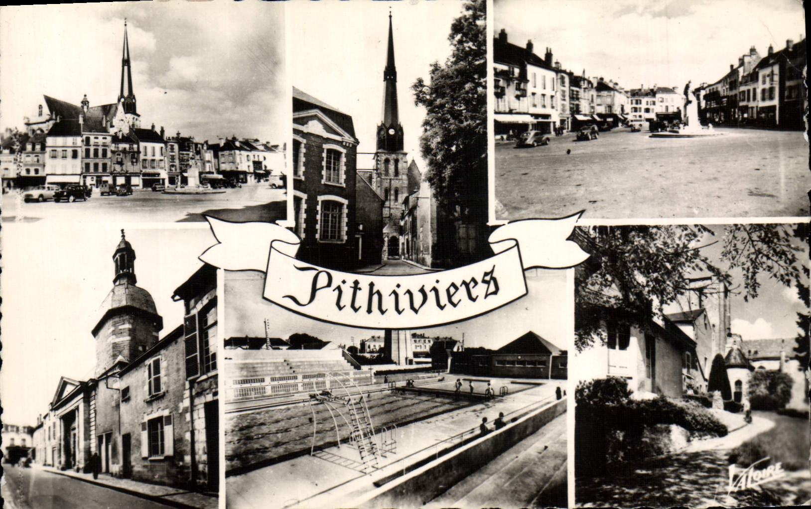CPM Pithiviers Place du Martroi Eglise Saint Salomon Saint Gregoire Le musee La piscine