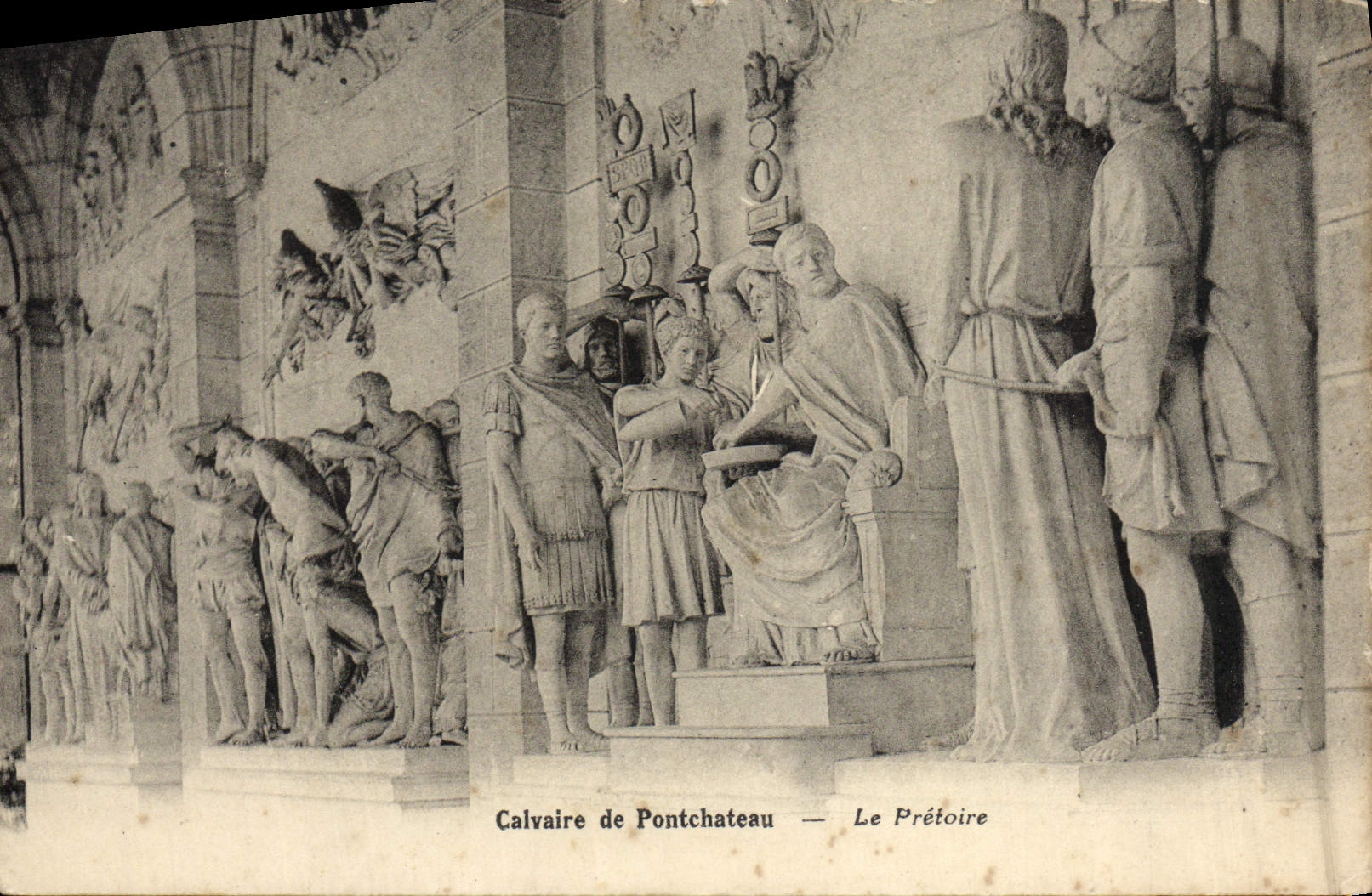 VINTAGE POSTCARD Martyrdom of Pontchateau the Court