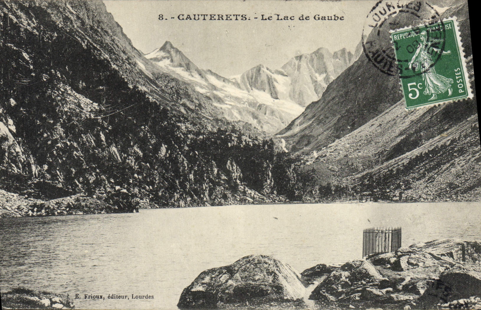 CPA Cauterets Le Lac de Gaube 