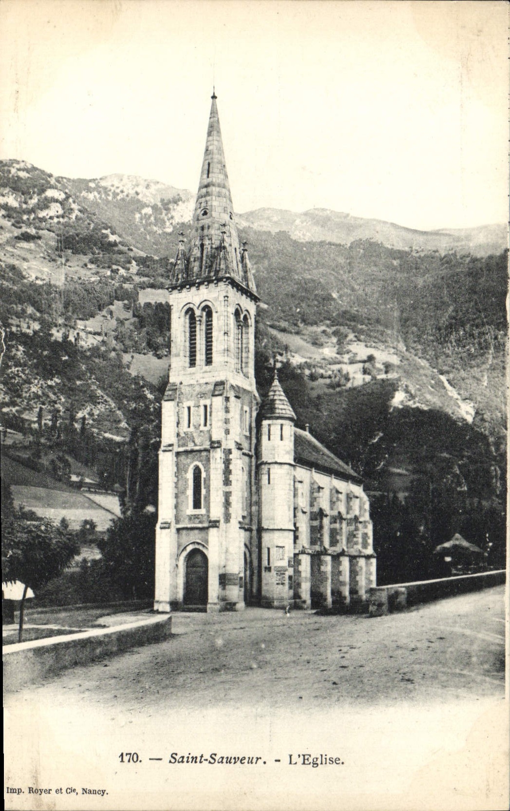 VINTAGE POSTCARD Holy Saver the Church