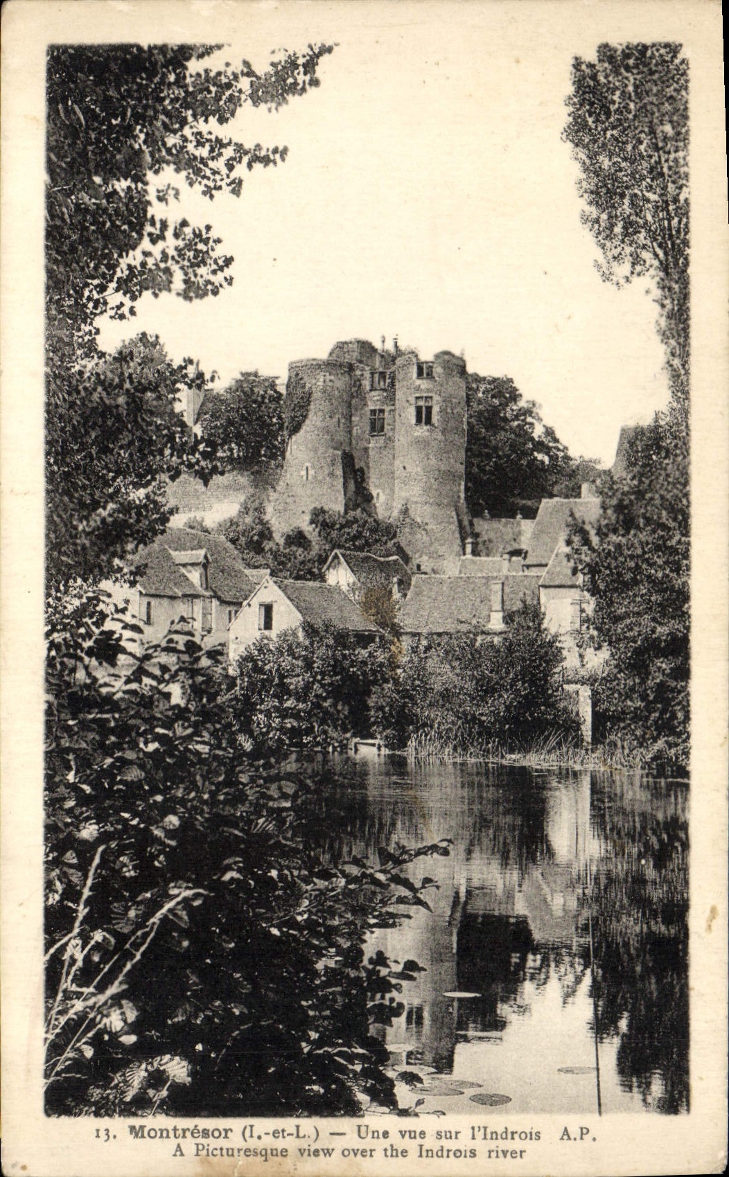 CPA Montresor Une Vue Sur I'Indrois