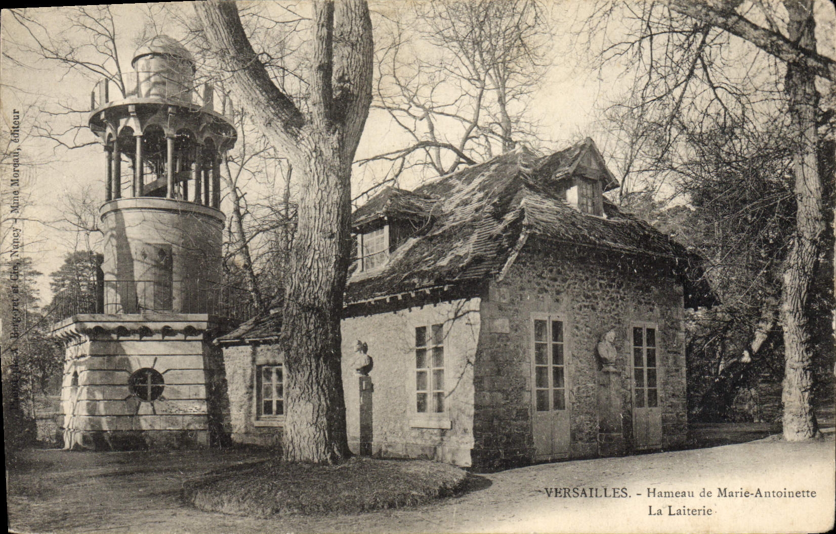 CPA Versailles Hameau de Marie Antoinette La Laiterie