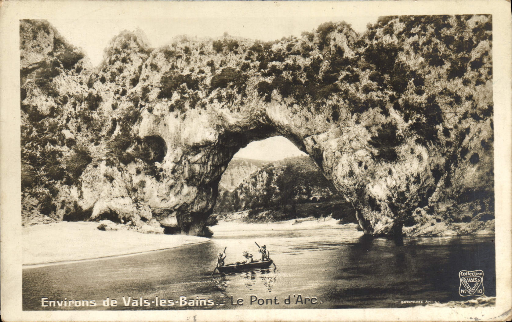 Alrededores de la POSTAL de la VENDIMIA de valles les Bains el puente del arco
