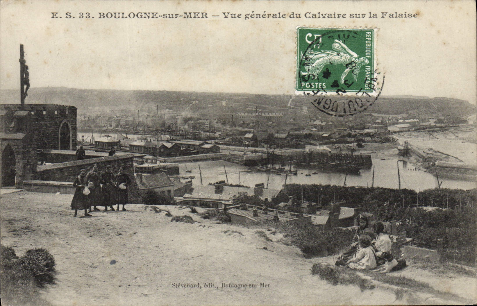 VINTAGE POSTCARD Boulogne On Sea View of the Martyrdom on the Cliff Children