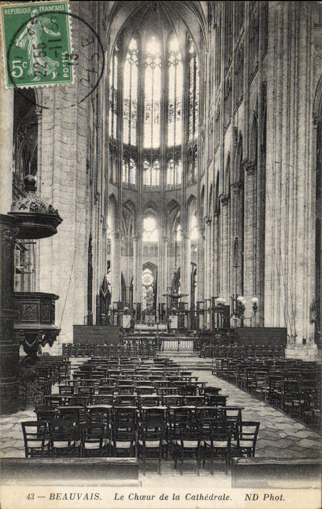 CPA Beauvais Le Choeur de la Cathedrale