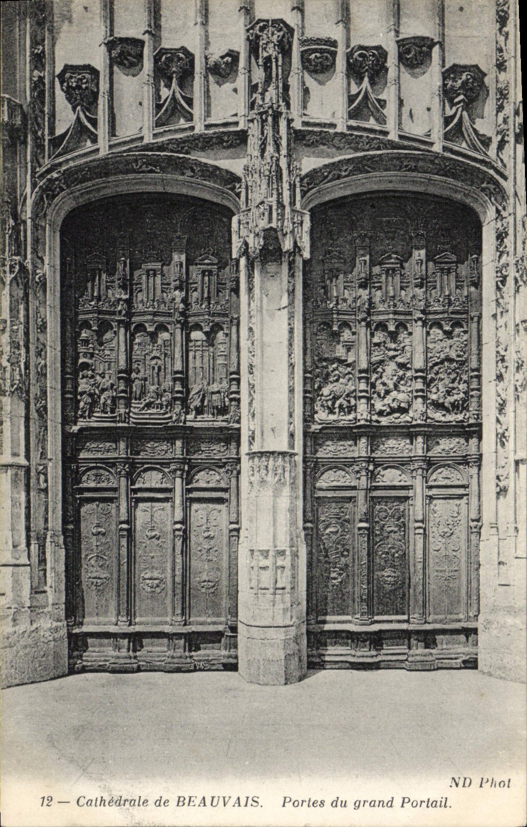 CPA Cathedrale De Beauvais Portes du Grand Portail