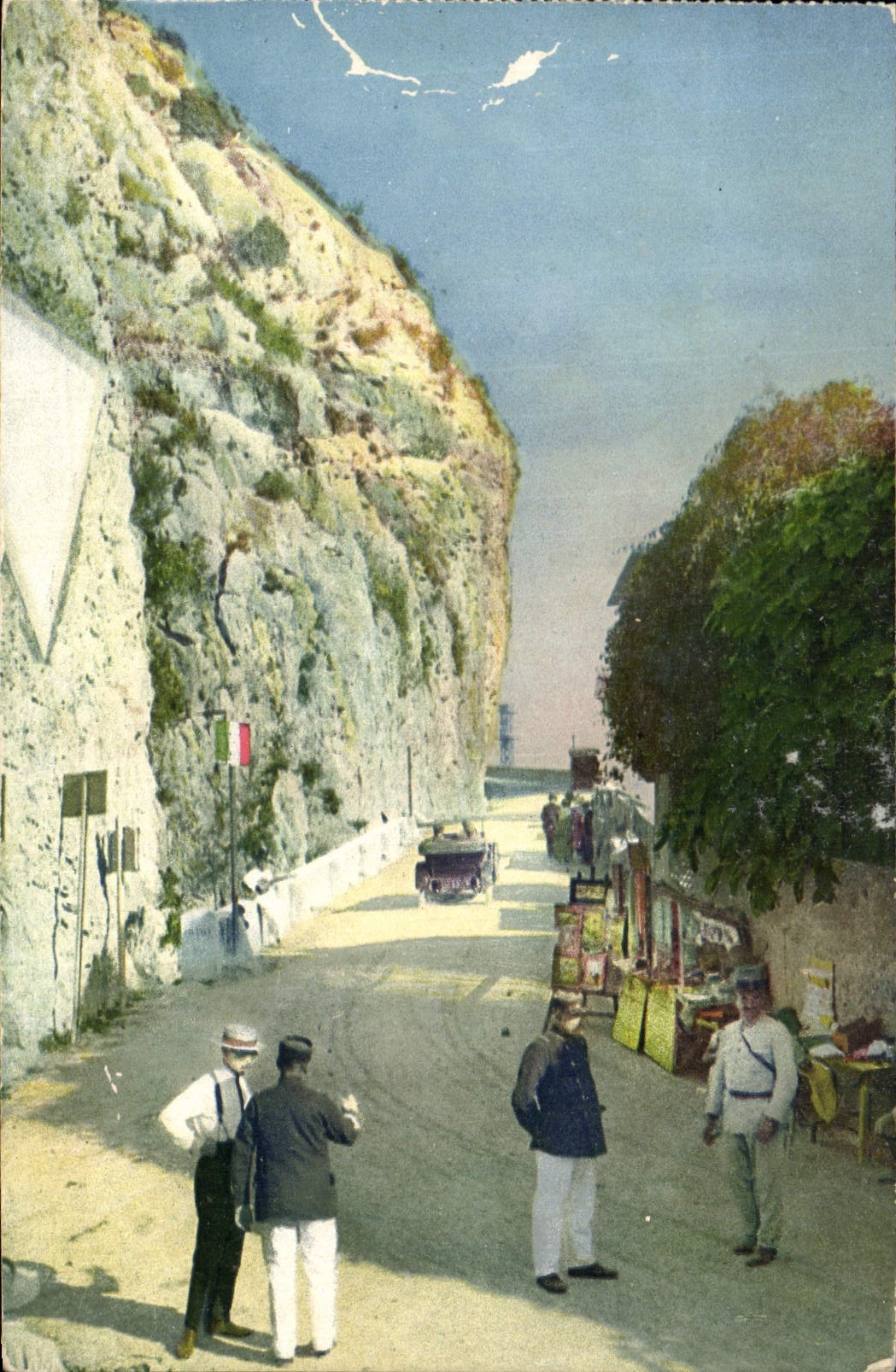 CPA Menton Frontiere Franco Italienne Douanes