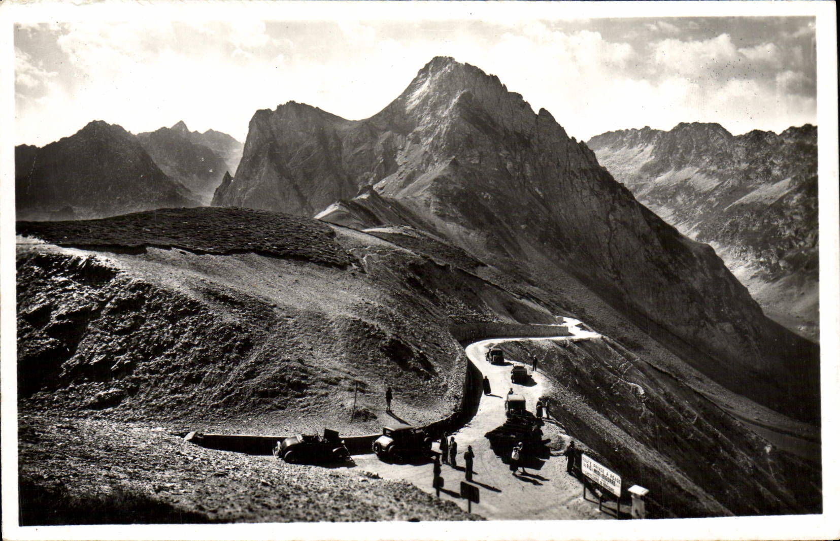 MODERN CARD Collar of Tourmalet and the Peak of Espade