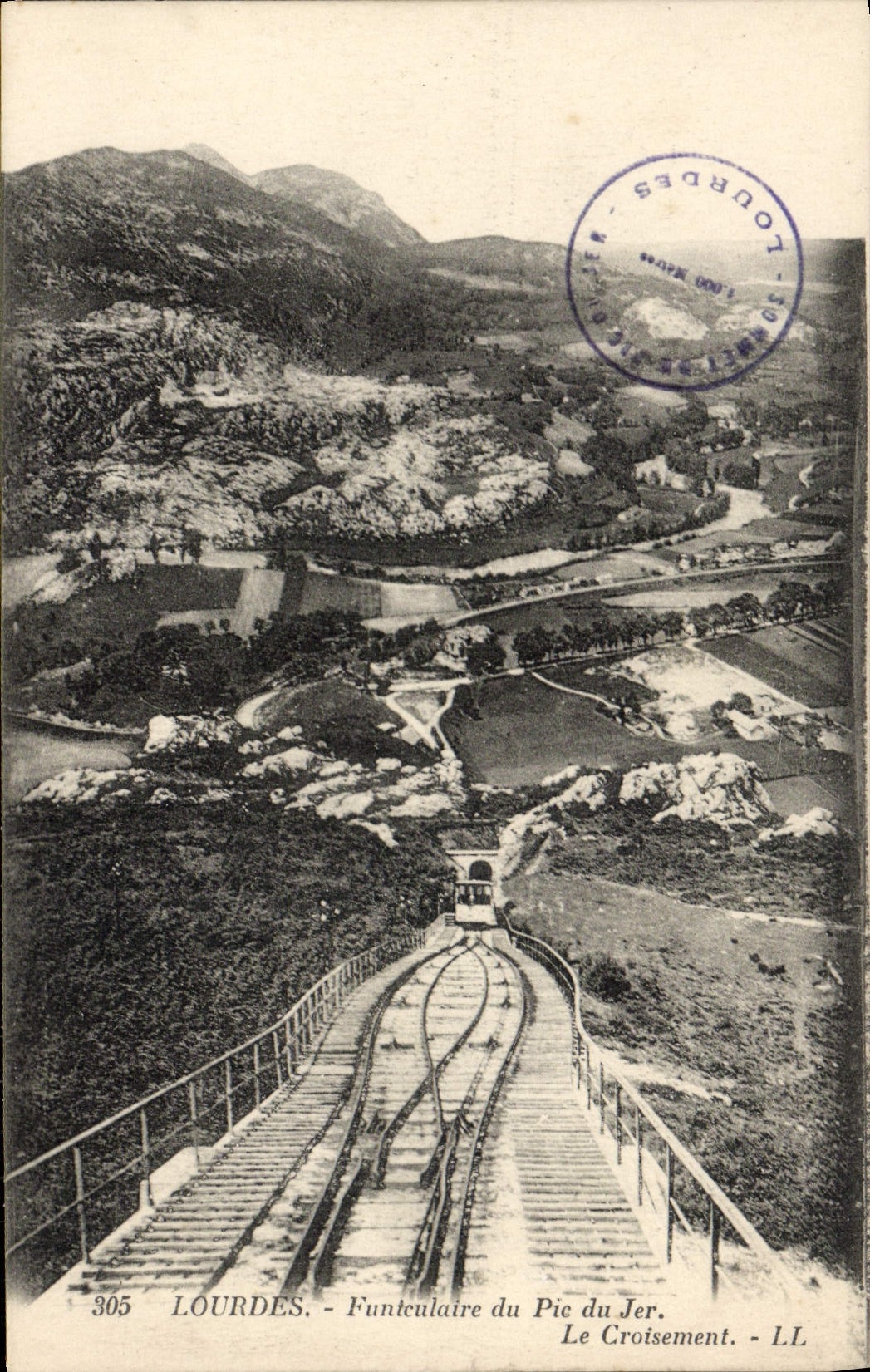 VINTAGE POSTCARD Heavy Funicular of the Peak of Jer