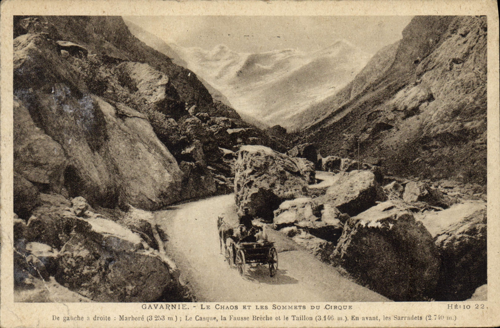 CPA Gavarnie Le Chaos Et Les Sommets Du Cirque