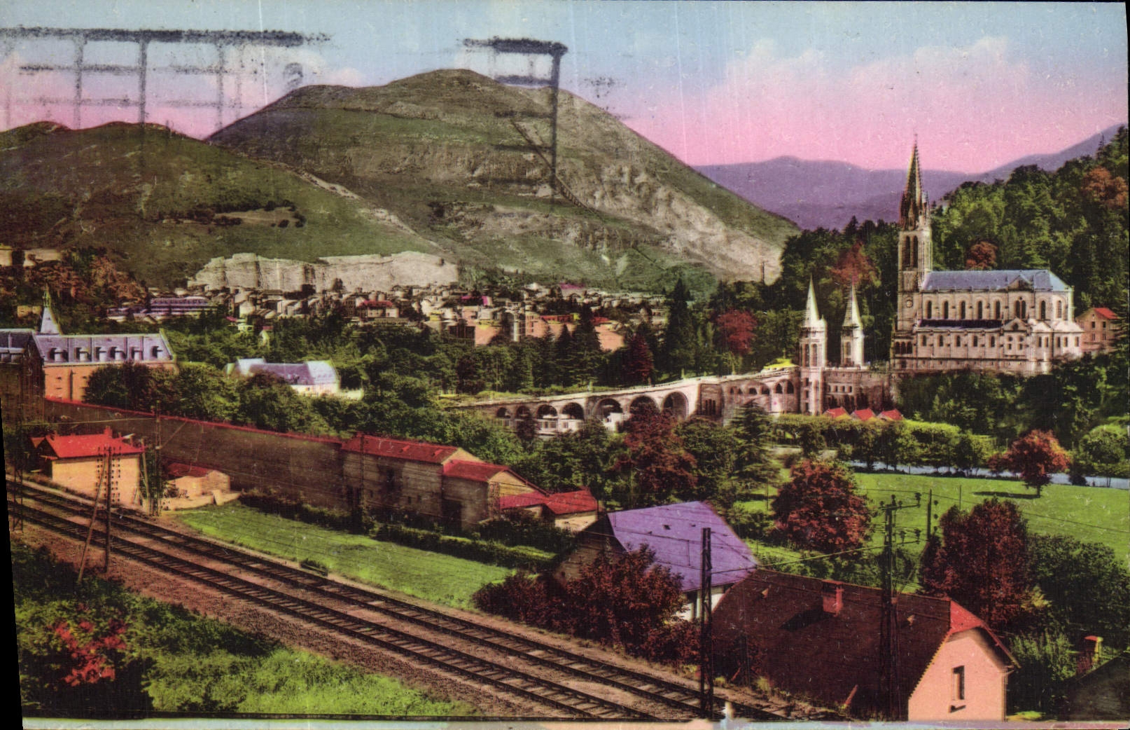 CPA Lourdes Vue Generale Prise de la Route de Pau