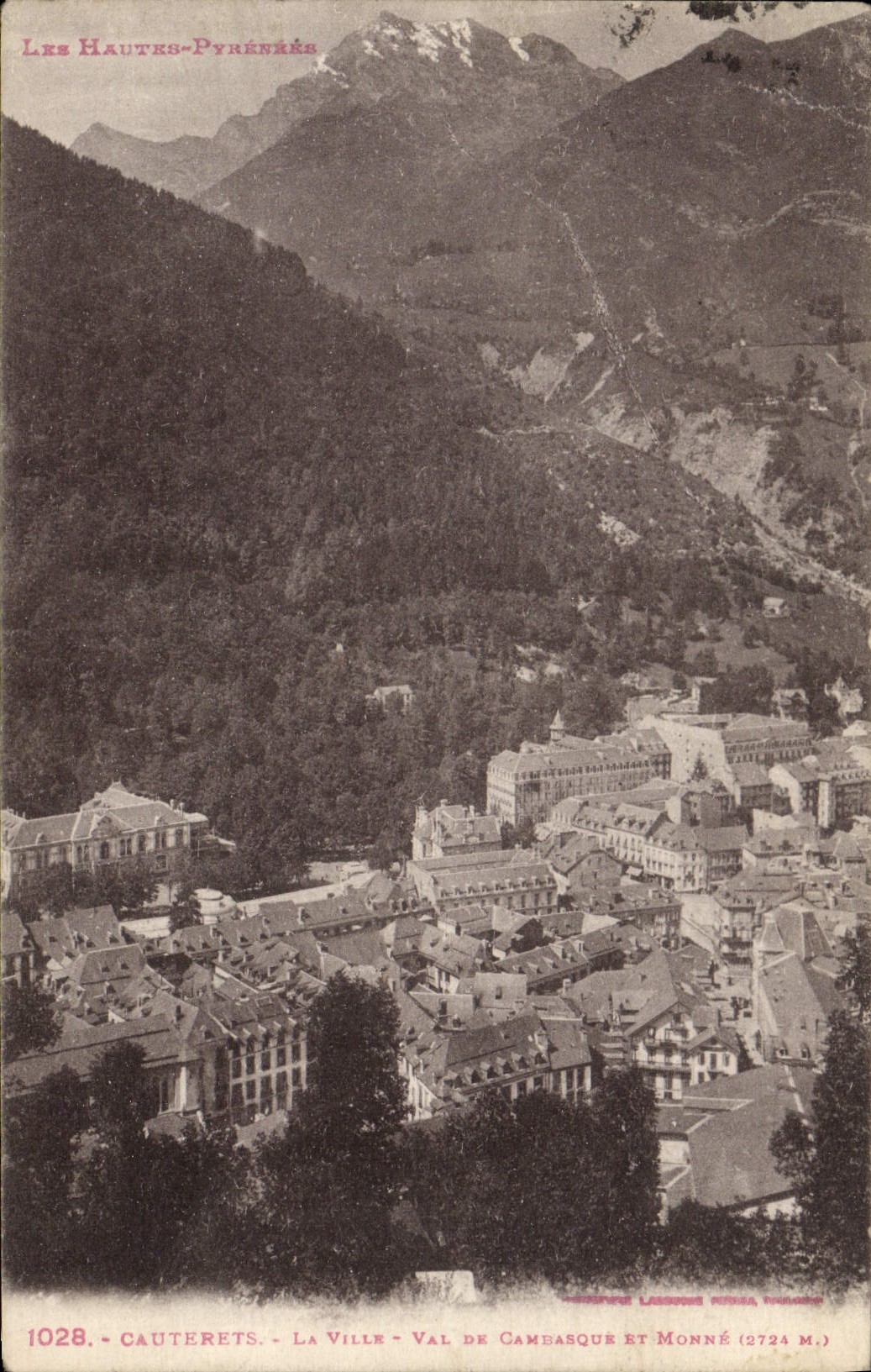 CPA Cauterets La Ville Val de Cambasque et Monne