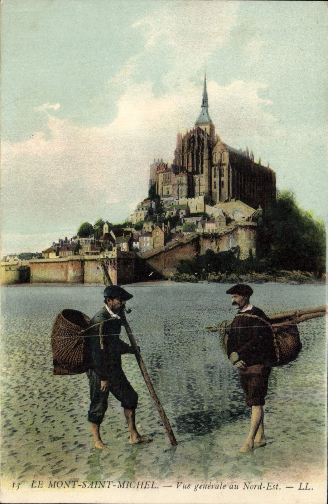 Opinión de la POSTAL de la VENDIMIA Mont Saint Michel en folklore Sinning de los pescados del este del norte
