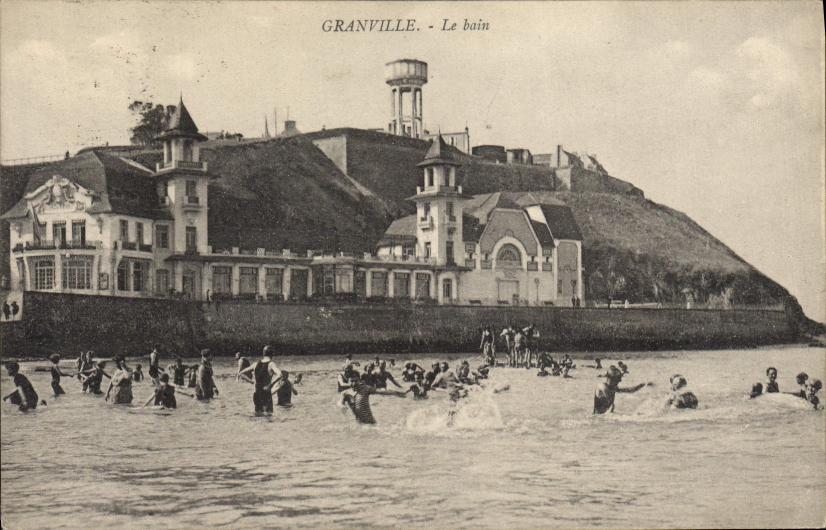 CPA Granville Le Bain
