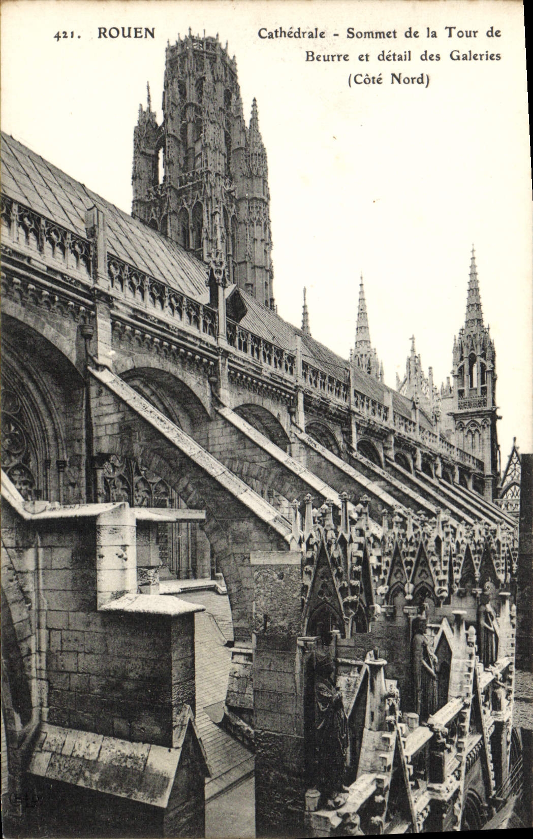 CPA Rouen Cathedrale Sommet de la Tour de Beurre et Detail des galeries Cote Nord