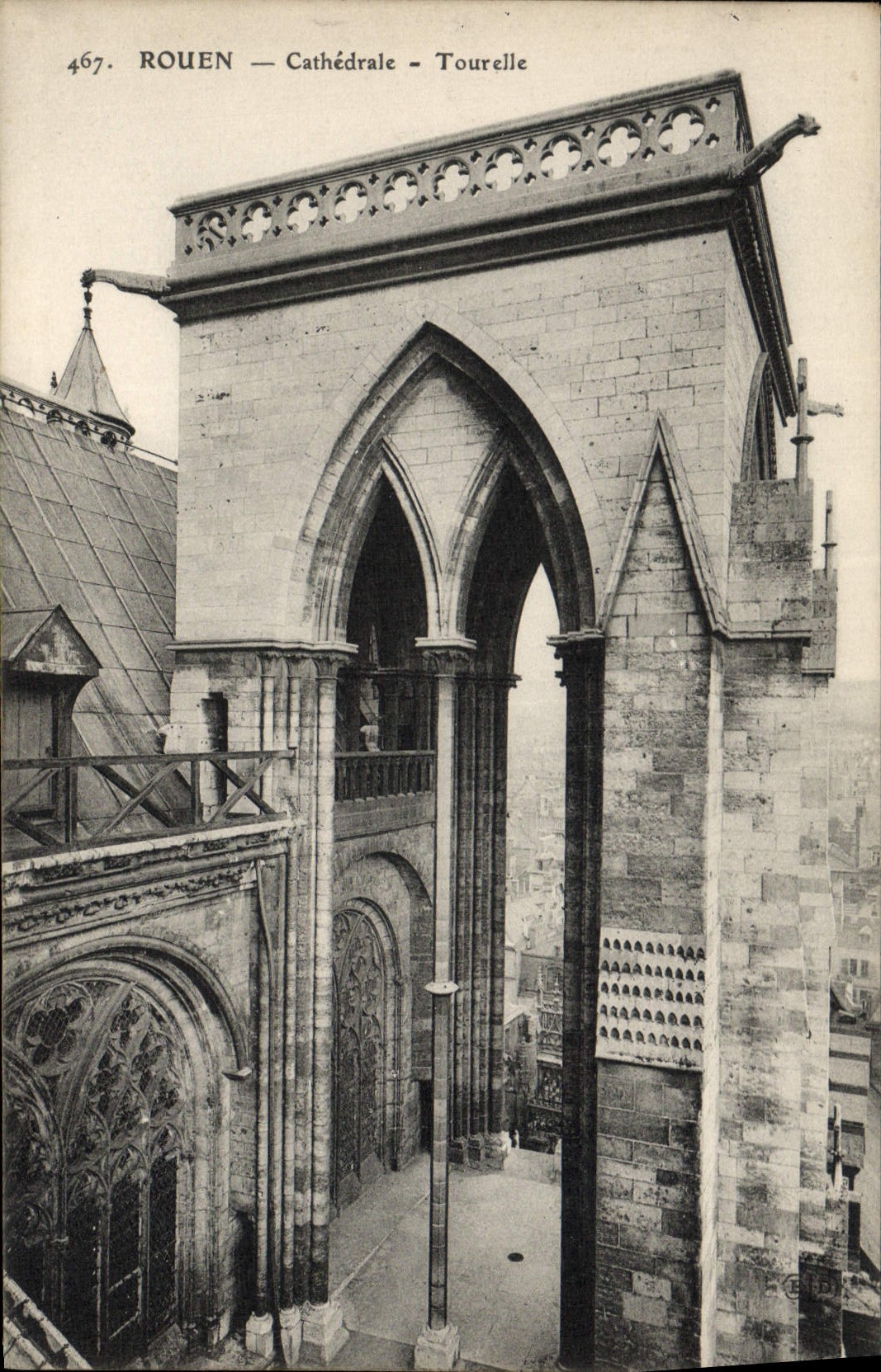 VINTAGE POSTCARD Rouen Cathedral Turret