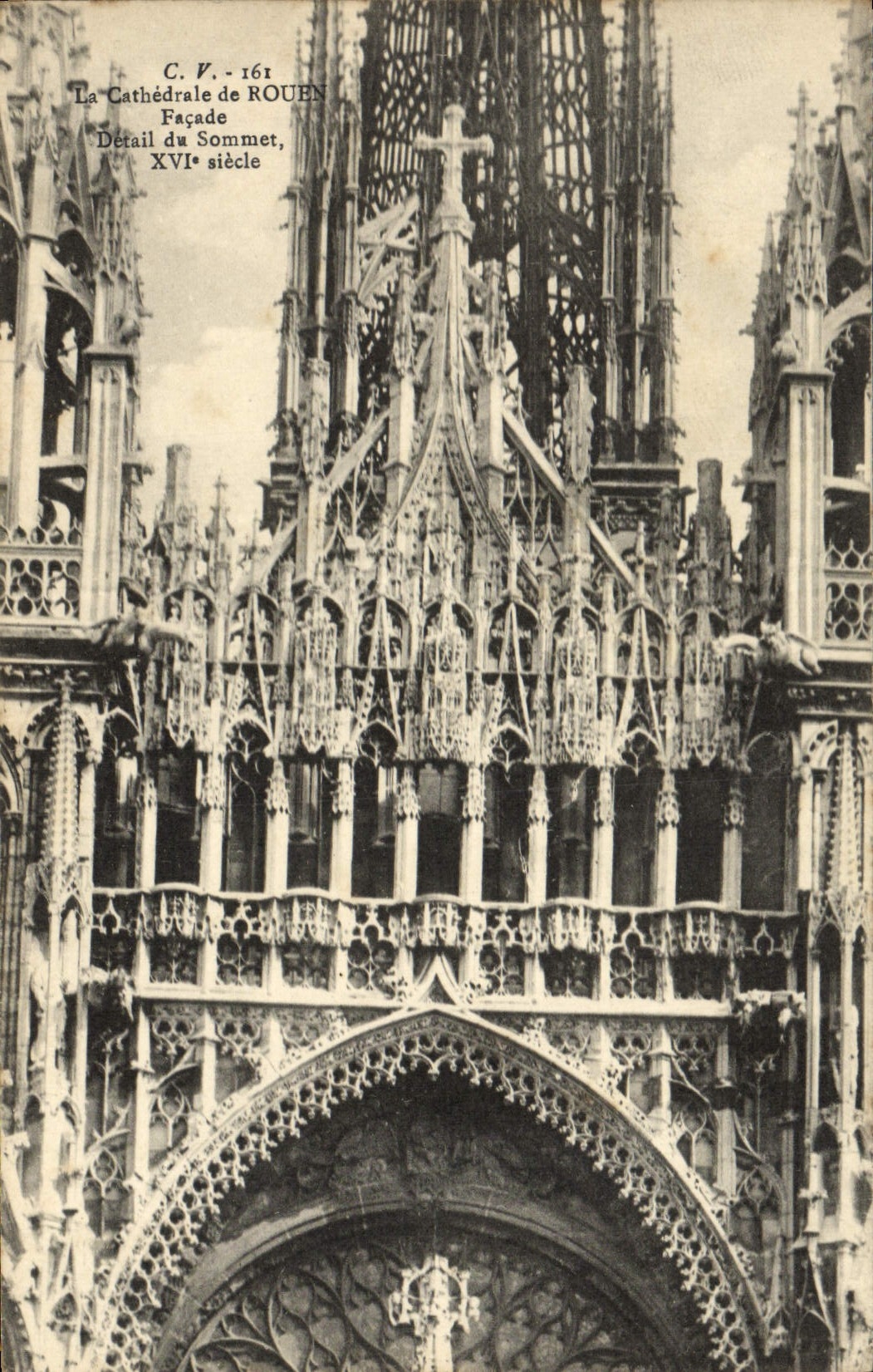 VINTAGE POSTCARD Cathedral of Rouen Frontage detail of the top