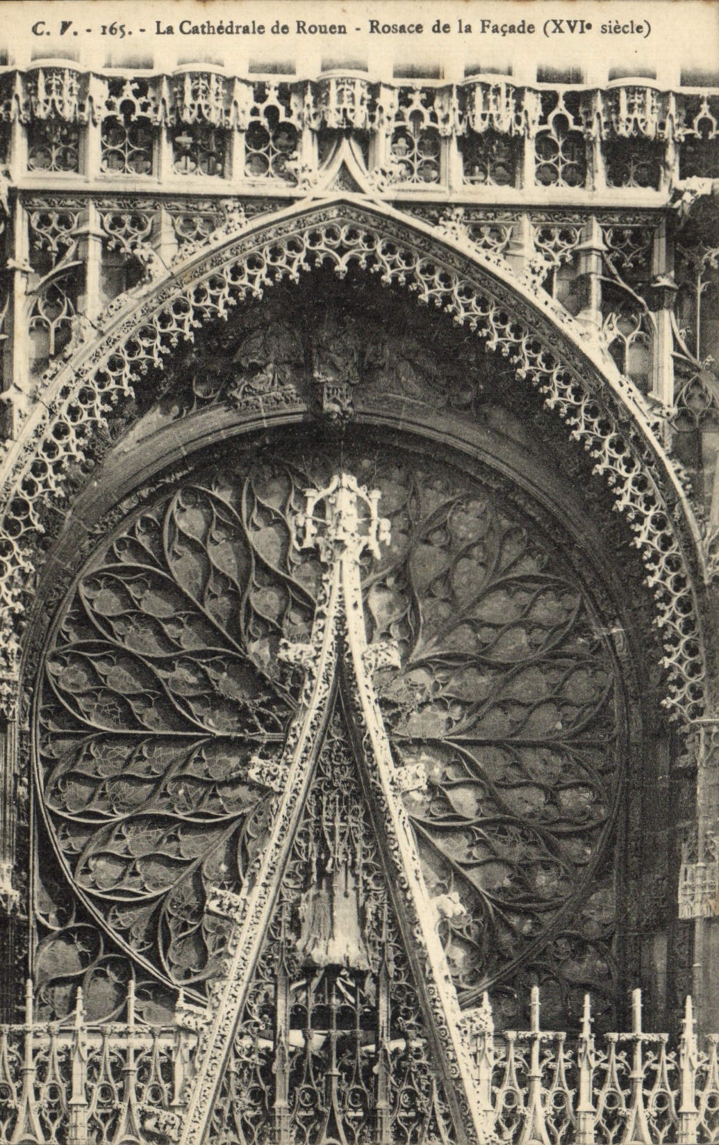 VINTAGE POSTCARD the Cathedral of Rouen Rosette of the Frontage