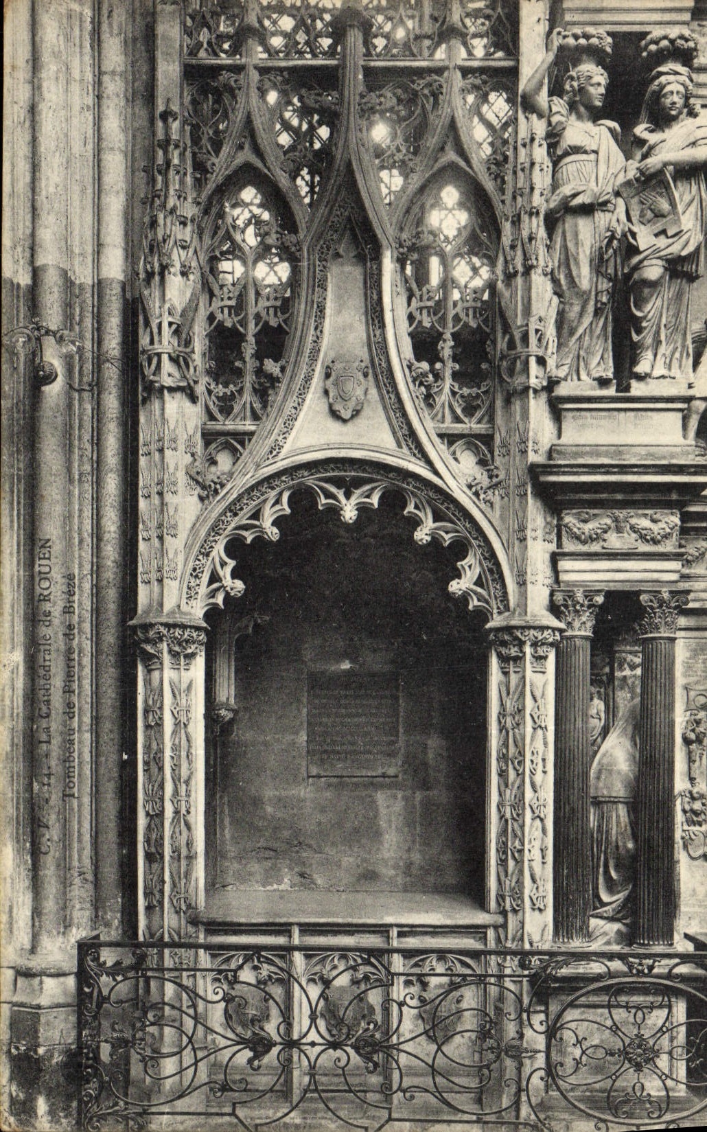 VINTAGE POSTCARD Rouen Cathedral