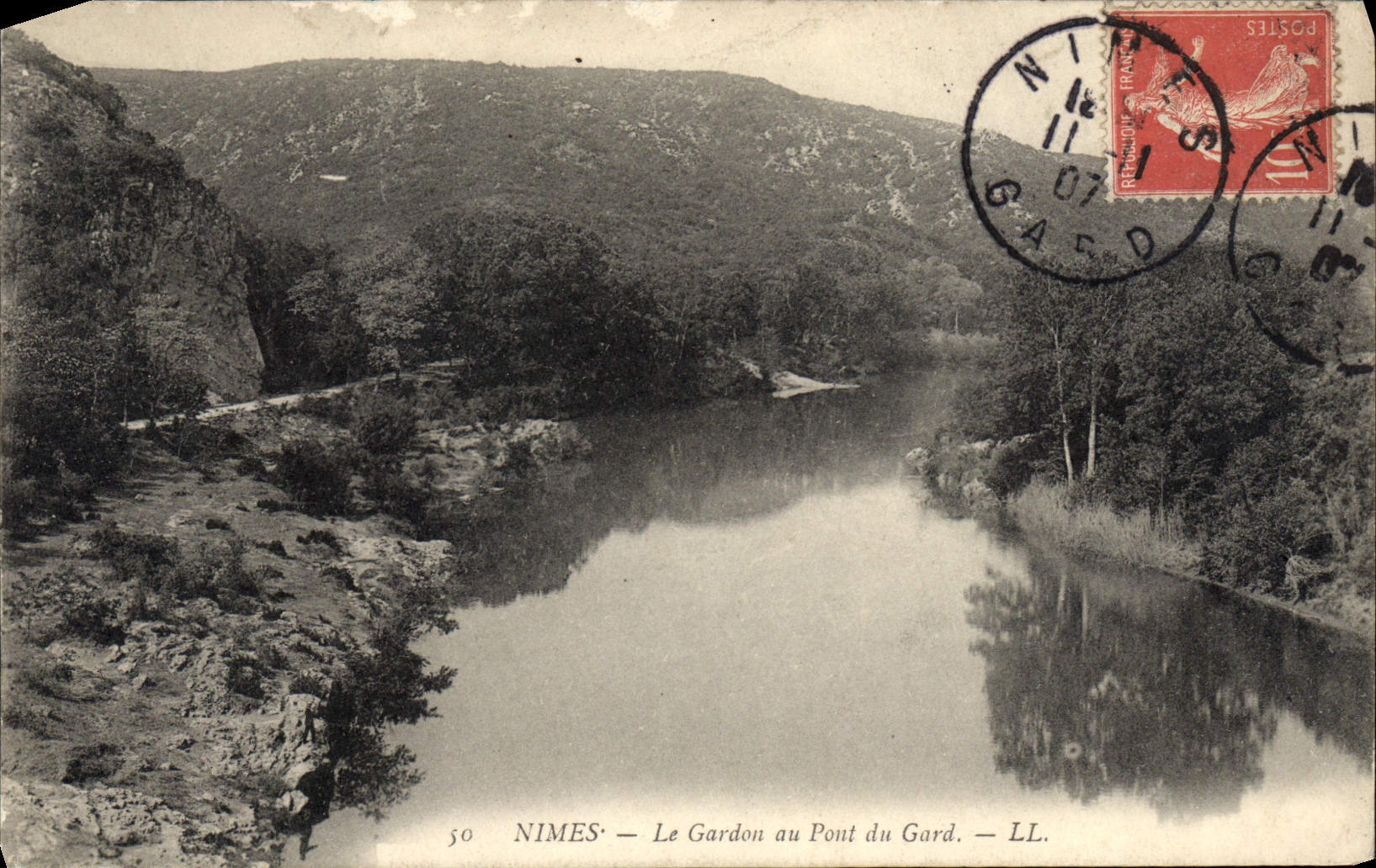 POSTAL Nimes Gardon de la VENDIMIA con el puente de Gard