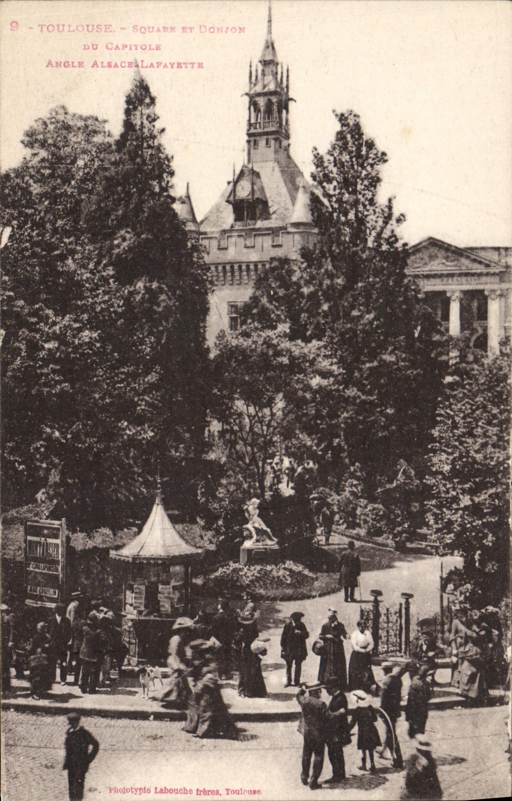 CPA Toulouse Square et Du donjon du capitole Angle Alsace Lafayette