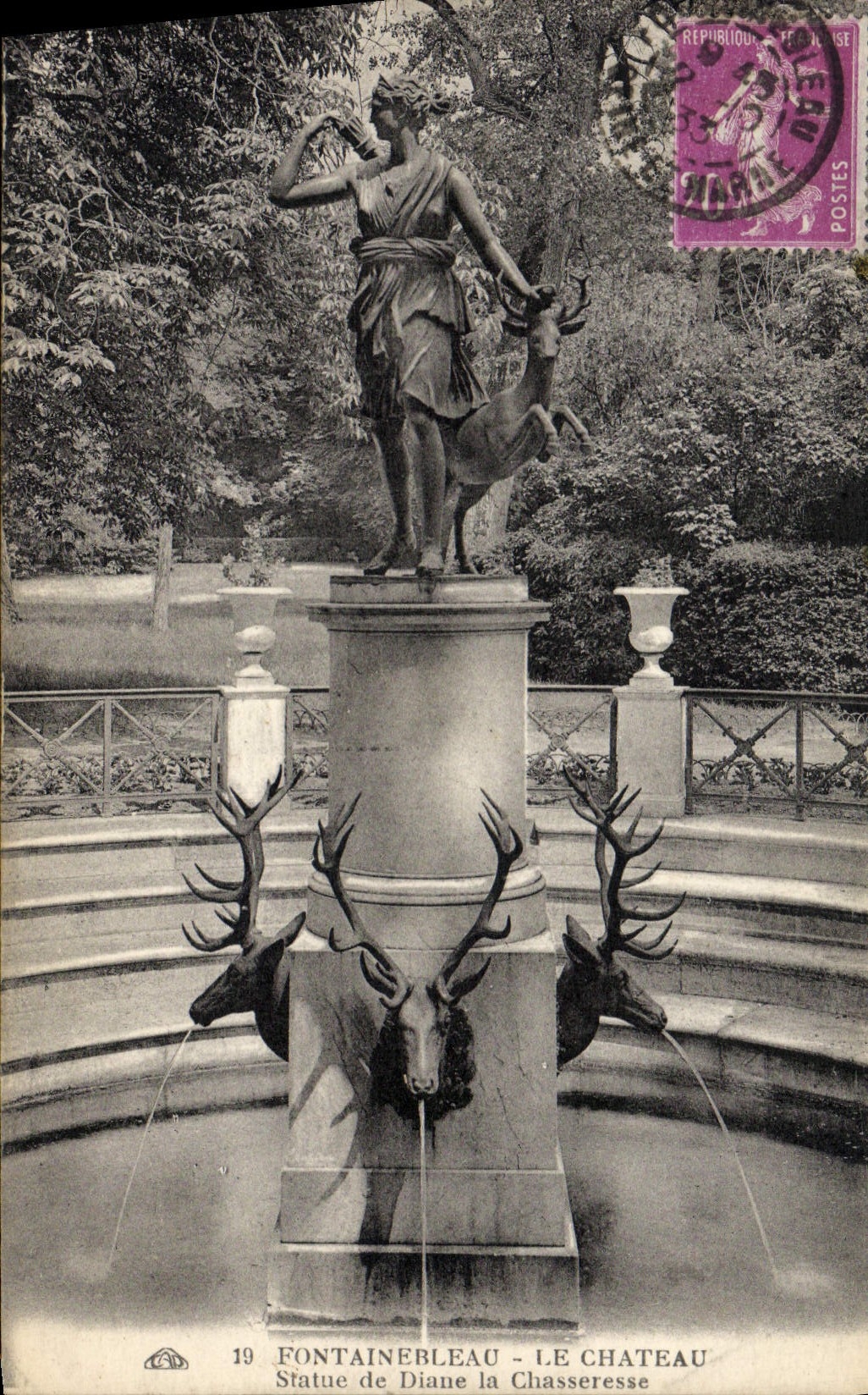 VINTAGE POSTCARD Fontainebleau the Castle Rules of Diane the Huntress