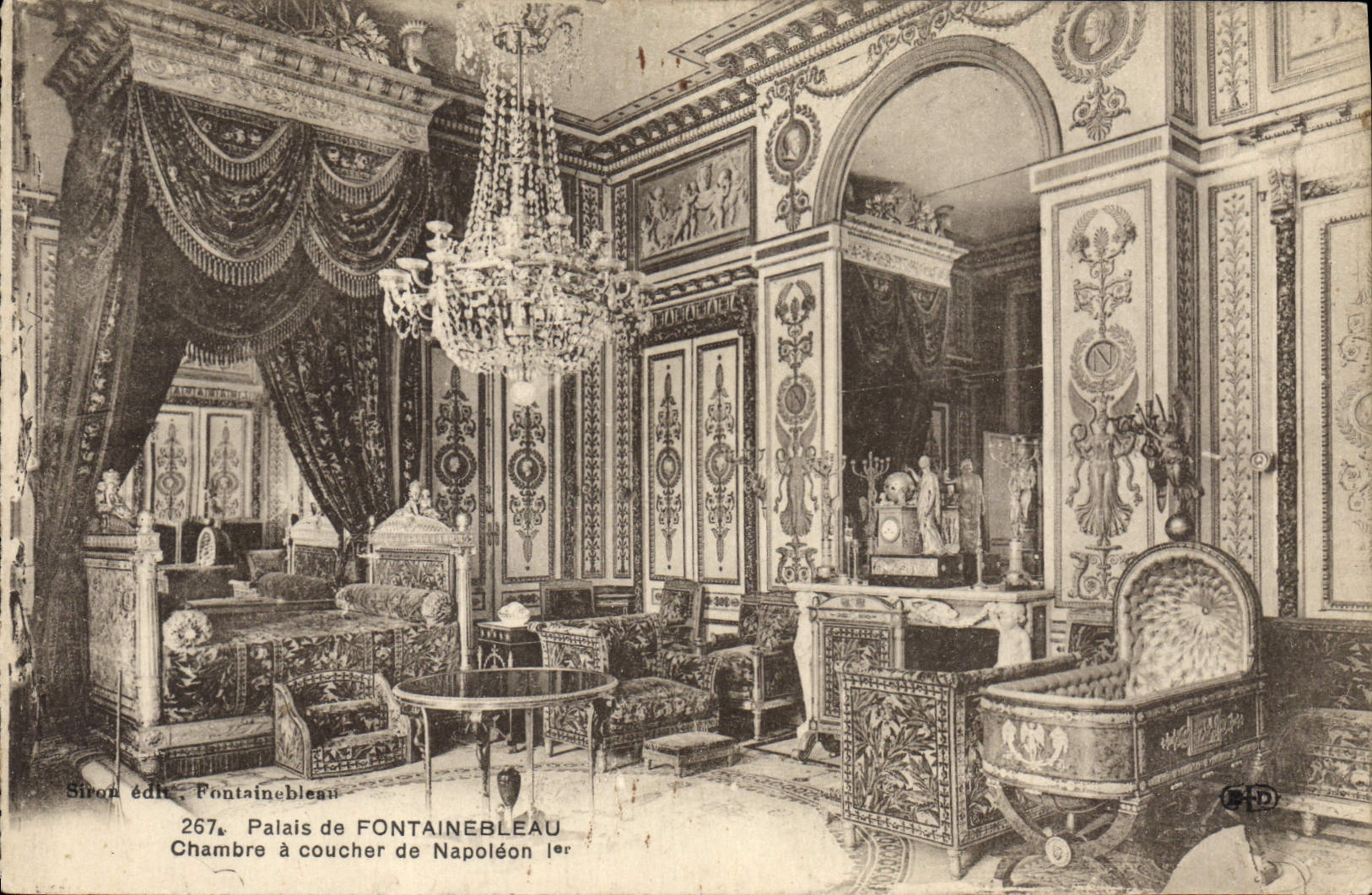 CPA Palais de Fontainebleau Chambre a Coucher de Napoleon 1er