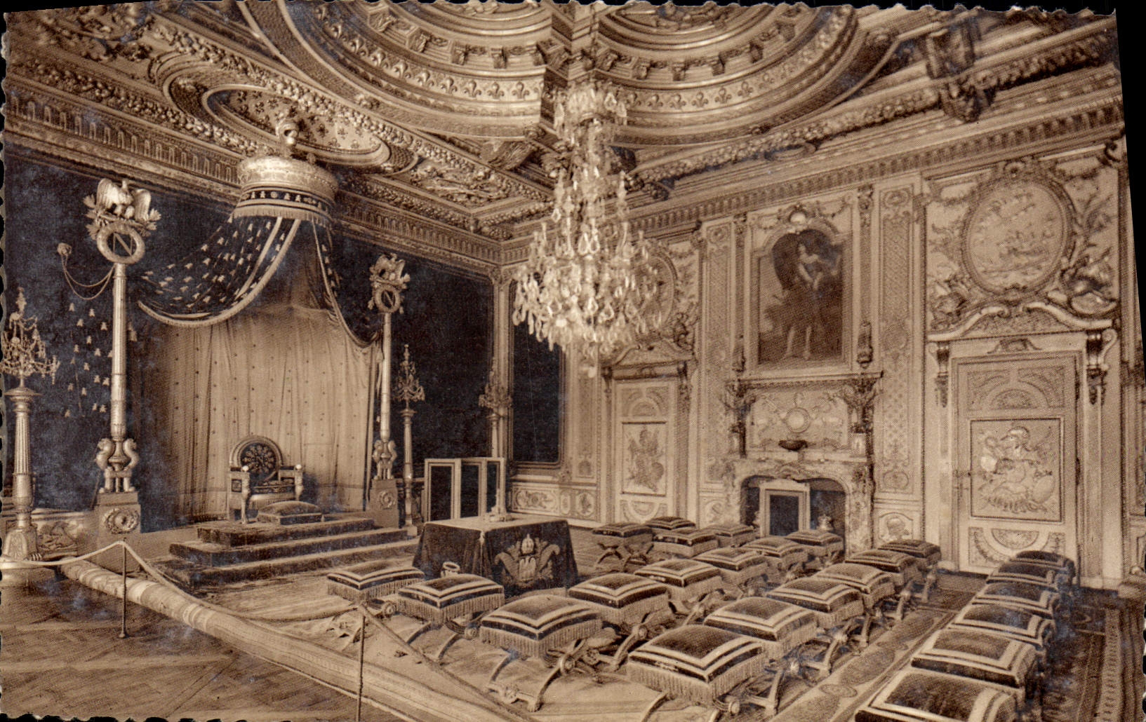 MODERN CARD Palate of Fontainebleau