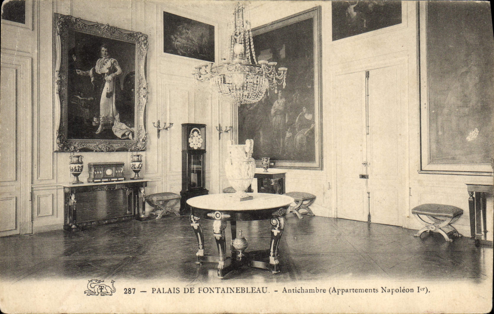 VINTAGE POSTCARD Palate of Fontainebleau Anteroom Napoleon Apartments 1st