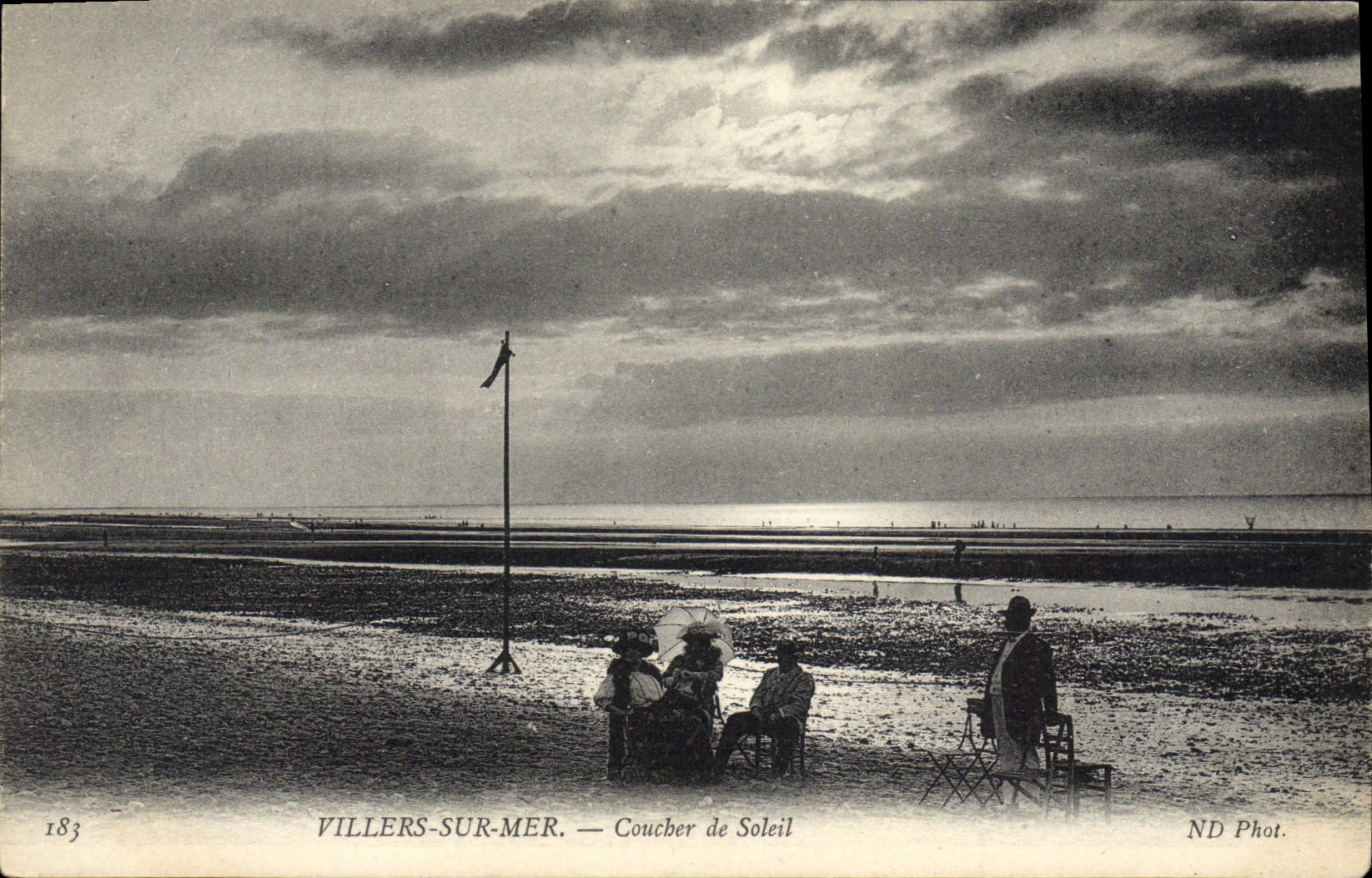 CPA Villers sur Mer Coucher de Soleil
