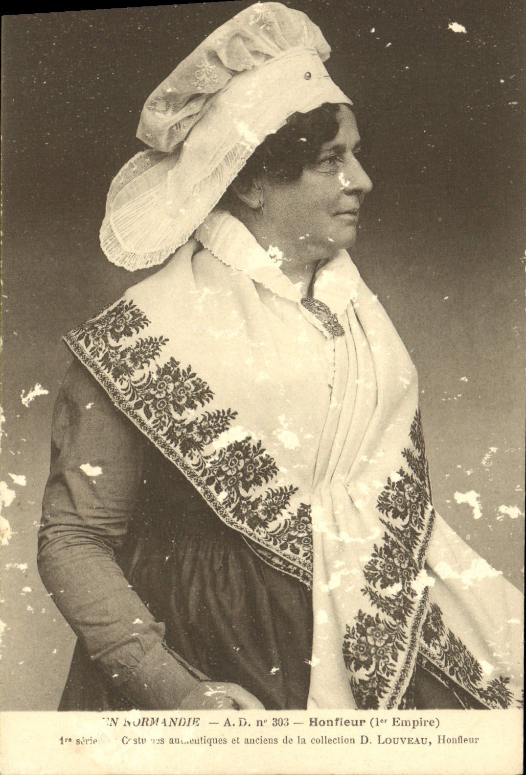 CPA Honfleur Costume Folklore