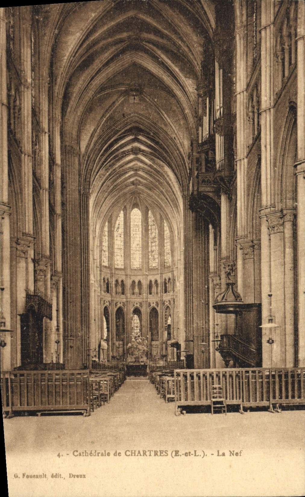 Catedral de la POSTAL de la VENDIMIA de Chartres el cubo