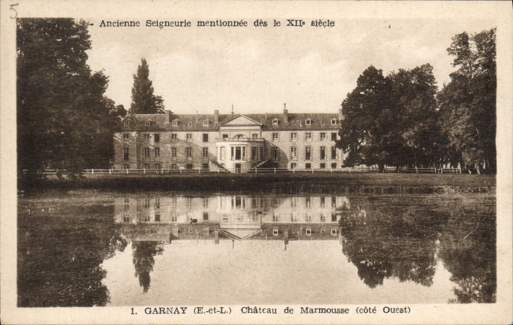 Castillo de Garnay de la POSTAL de la VENDIMIA de Marmousse