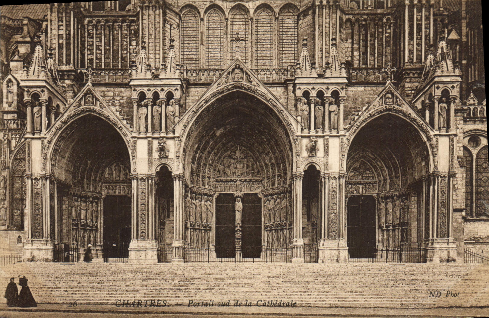 Puerta meridional de Chartres de la POSTAL de la VENDIMIA de la catedral