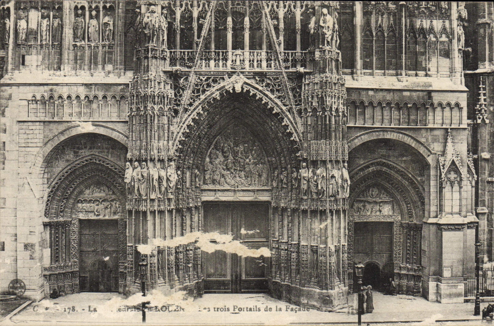 VINTAGE POSTCARD Rouen Cathedral 3 Gates of the Frontage