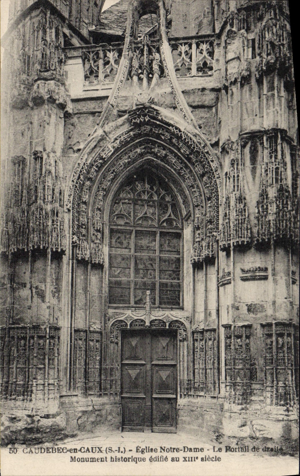 CPA Caudebec en Caux Eglise Notre Dame Le portail de droite 