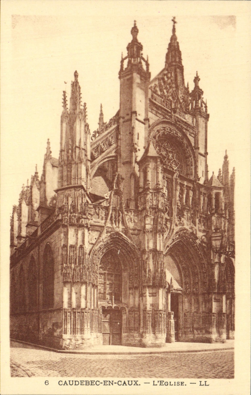 CPA Caudebec en Caux L'Eglise 